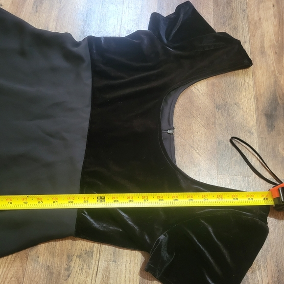 Vintage JS Collections Fit & Flare Velvet Flow Dress Size 10 - Picture 3 of 6